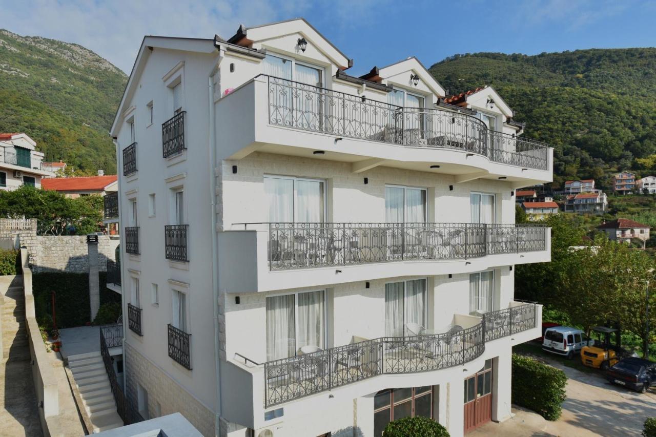 Villa Julia Baošići Extérieur photo
