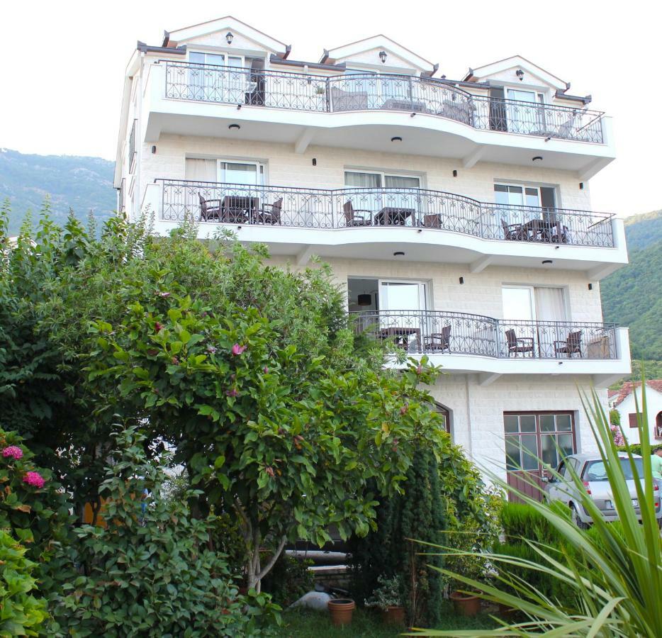 Villa Julia Baošići Extérieur photo